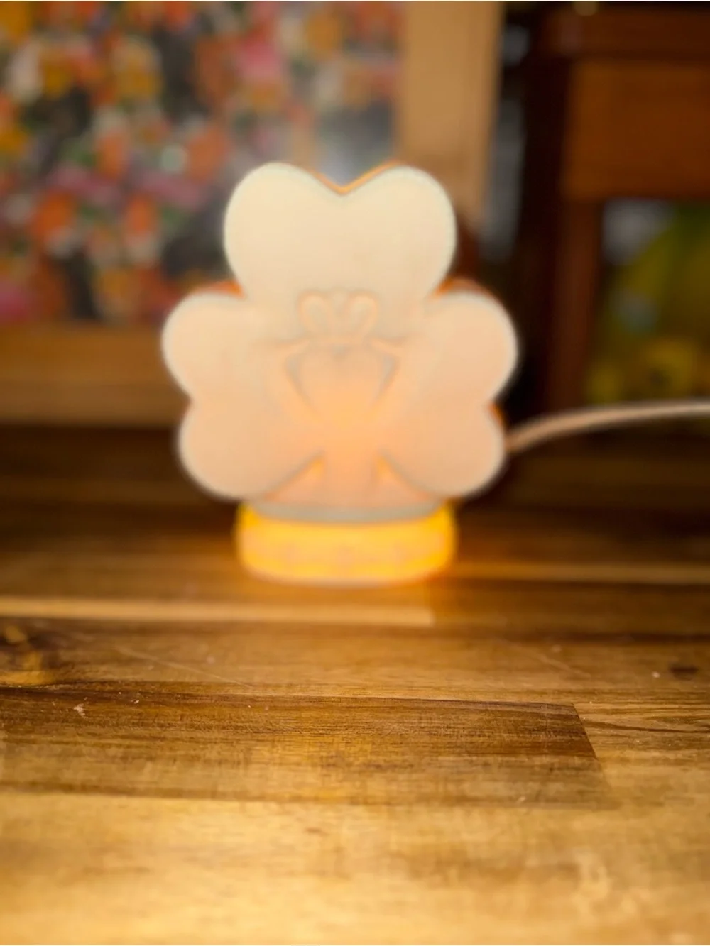 Vintage Claddagh Irish lamp light MCM Rare